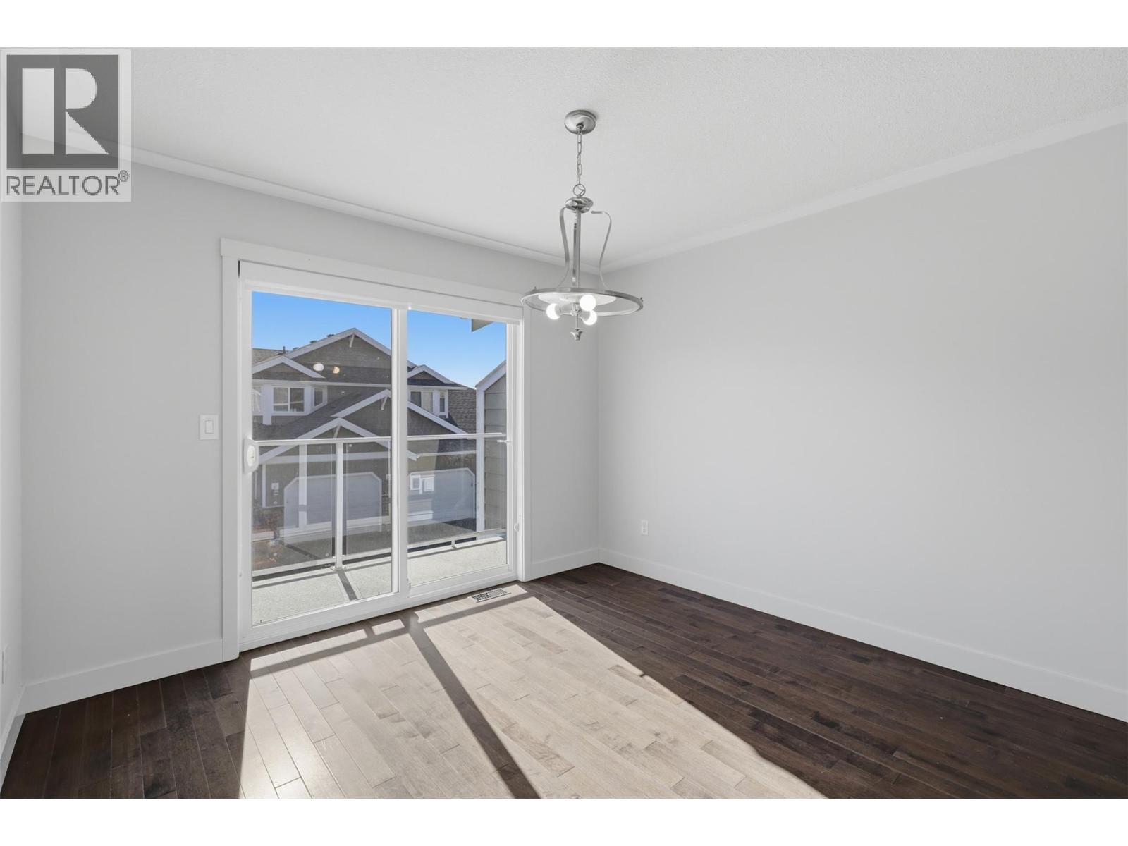 #19 1885 Grasslands Boulevard - 20
