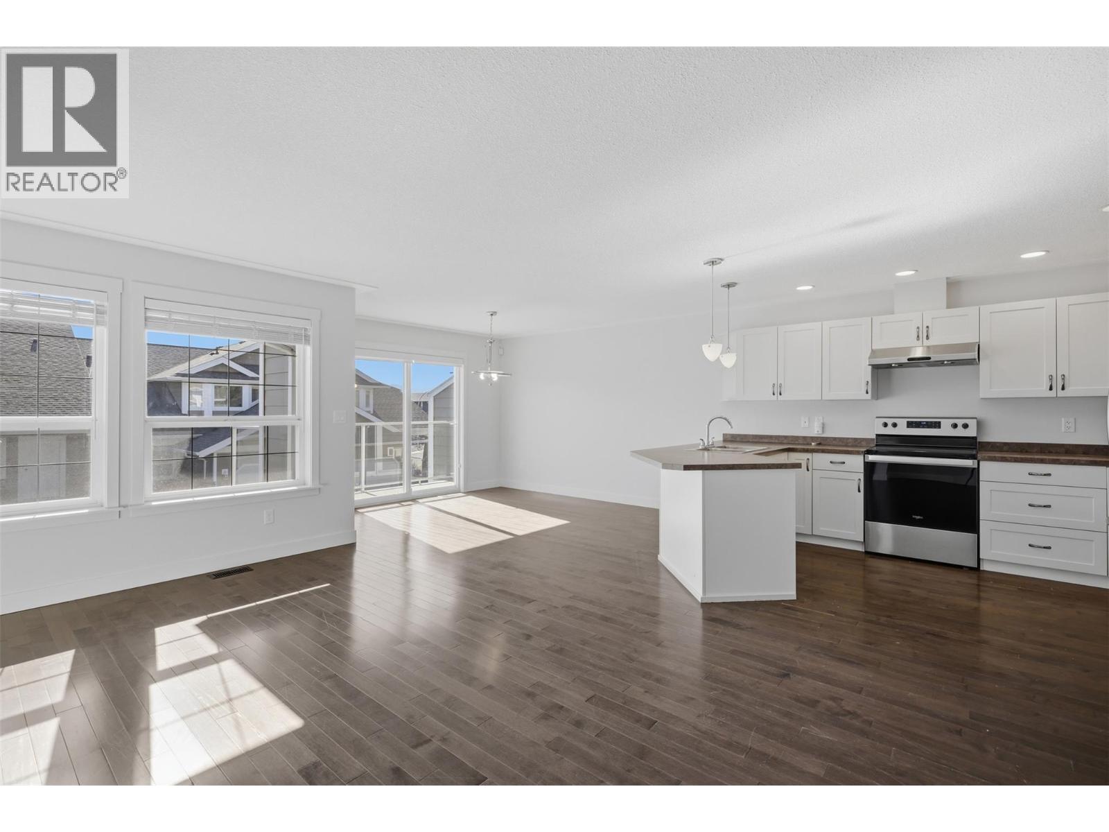 1885 Grasslands Boulevard Unit# 19, Kamloops — photo 5