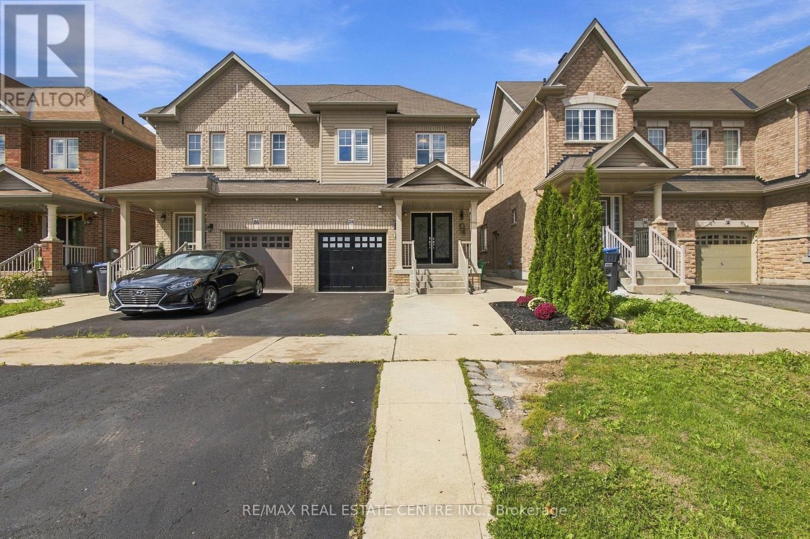 28 BANBRIDGE CRESCENT - 1