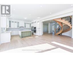 11 Hillcrest Avenue, Brampton, ON L6W1Y7 Photo 18