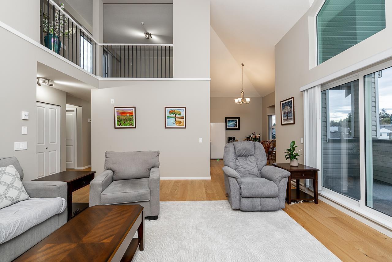 302 13911 70 AVENUE, Surrey — photo 3