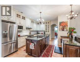Primary Bedroom - 1111 5 Street Se, Medicine Hat, AB T1A0P6 Photo 14