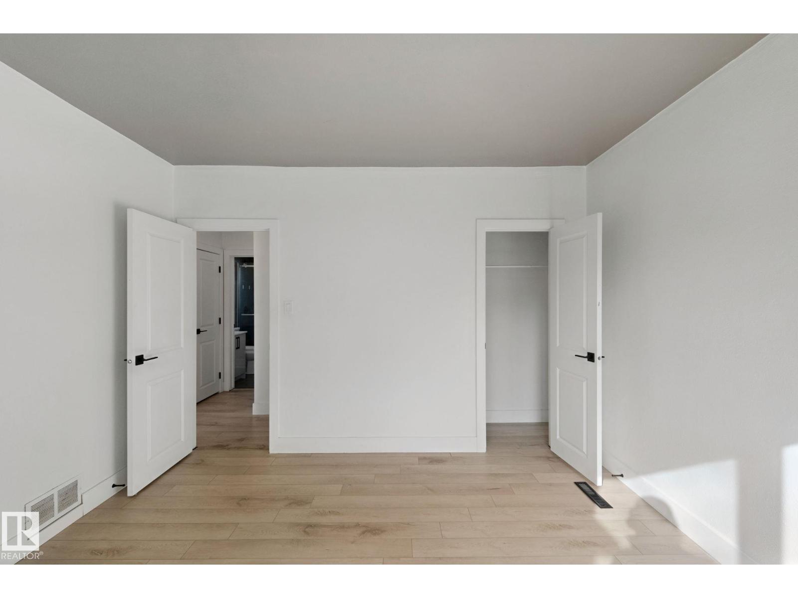 11914 124 ST NW - Image 20