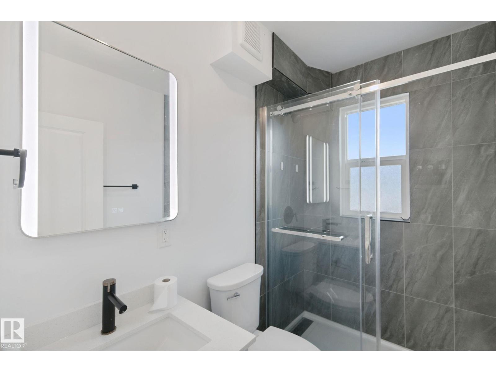 11914 124 ST NW - Image 27