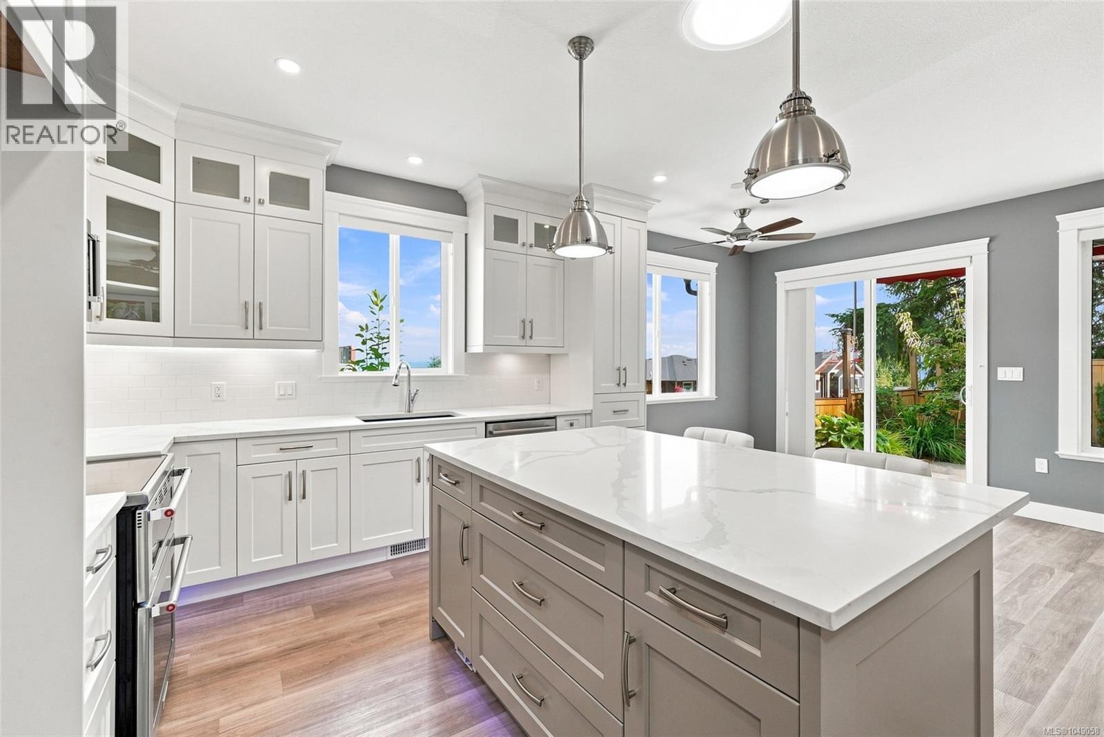 3011 Catalina Way - Image 12