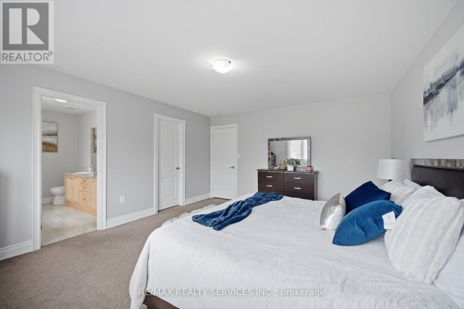 12 ENCLAVE TRAIL - 27