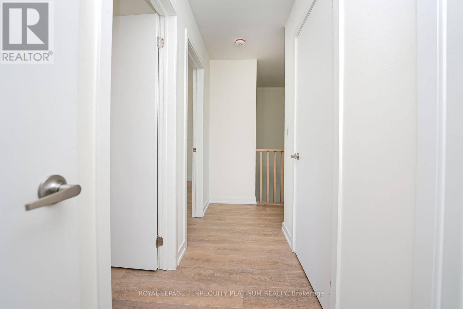 #4 160 DENSMORE ROAD - Image 30