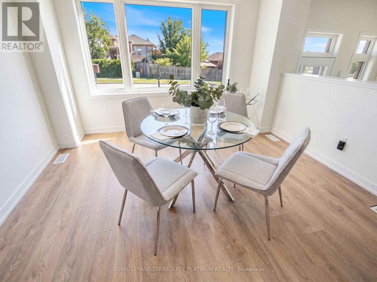 #4 160 DENSMORE ROAD - Image 4