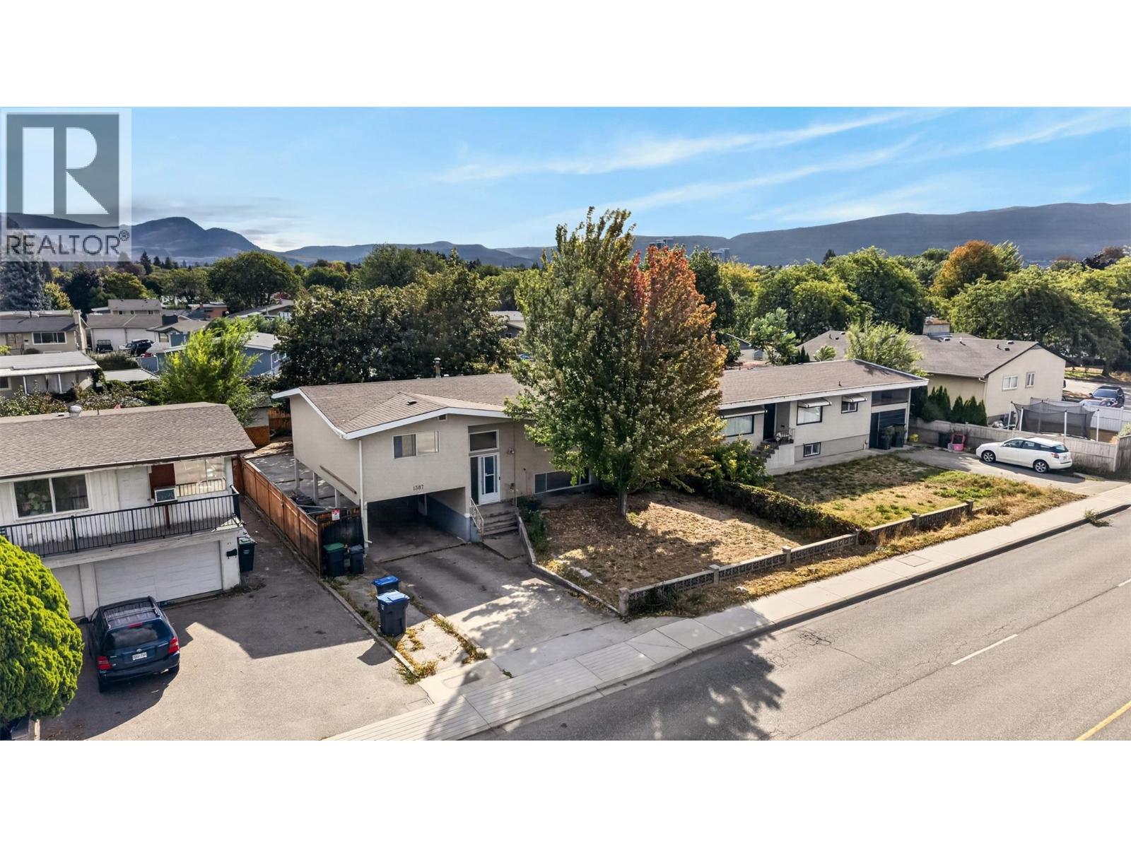 1387 Gordon Drive - 30