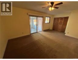 4225 Quadra St, Saanich, BC V8X1L5 Photo 14