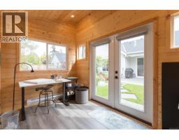 9344 Maryland Dr, Sidney, BC V8L2R3 Photo 34