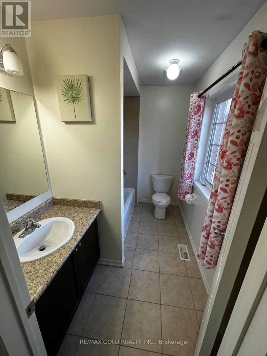 40 LOFTSMOOR DRIVE, Brampton (Sandringham-Wellington) — photo 7