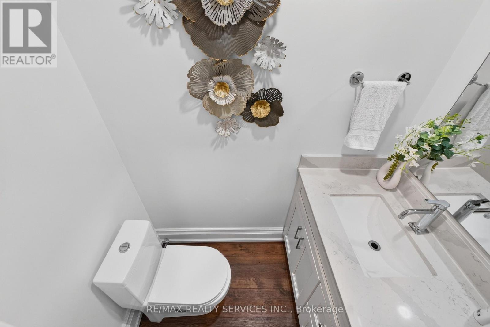 3469 CAPLAN CRESCENT - 16