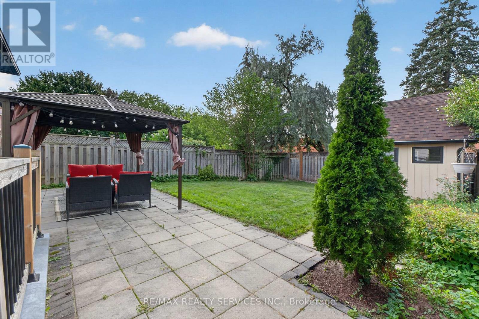 3469 CAPLAN CRESCENT - 41