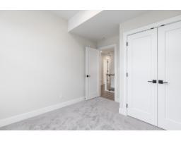 16742 20a Avenue, Surrey, BC V3Z1J4 Photo 32