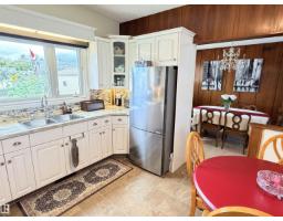 9824 99 St, Westlock, AB T7P1Y7 Photo 7