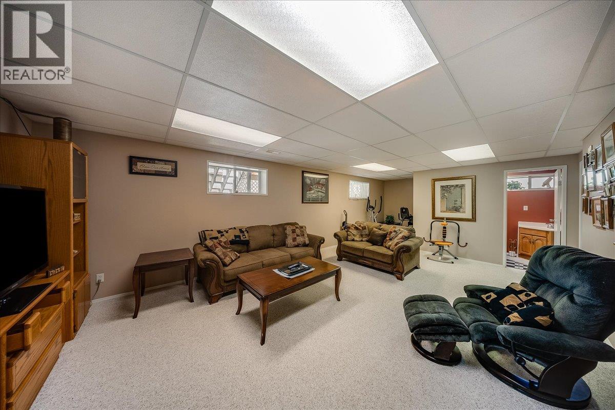 7200 Wright Way - Image 29