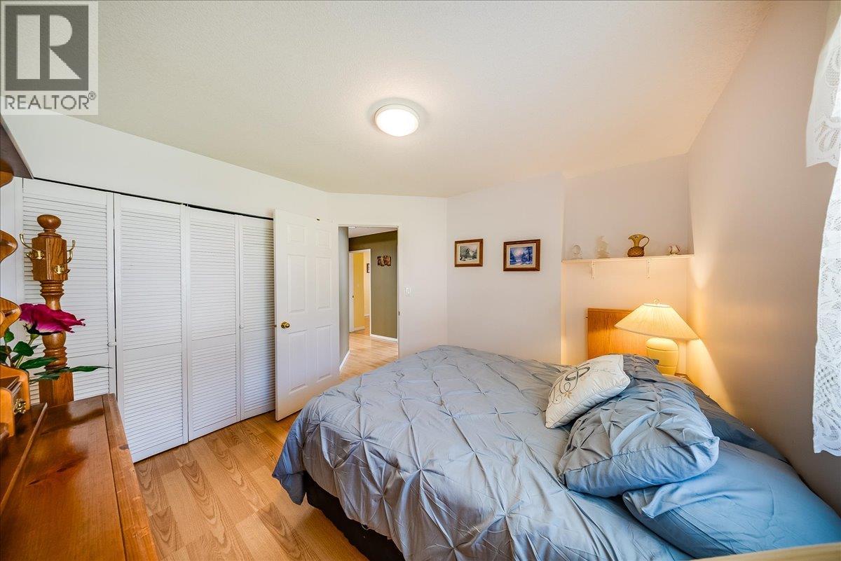 7200 Wright Way - 24
