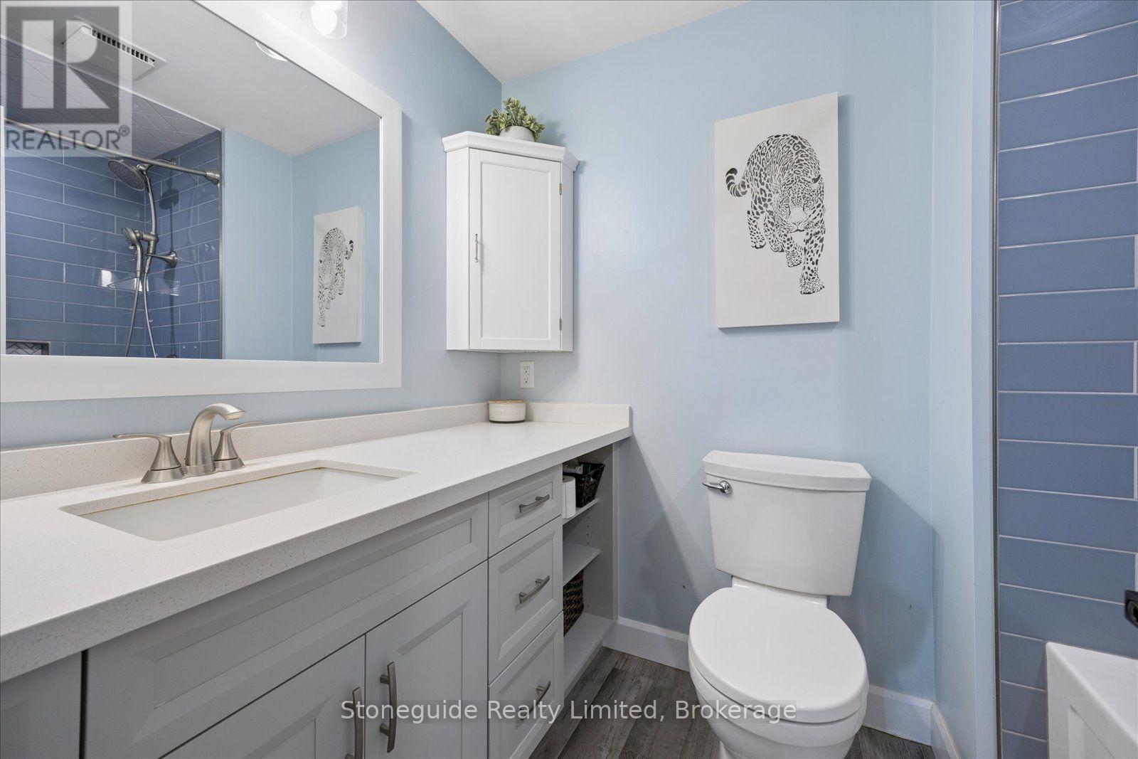 1611 PARKHILL ROAD W - Image 20
