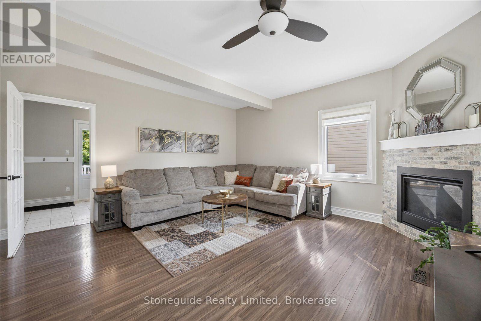1611 PARKHILL ROAD W - Image 27