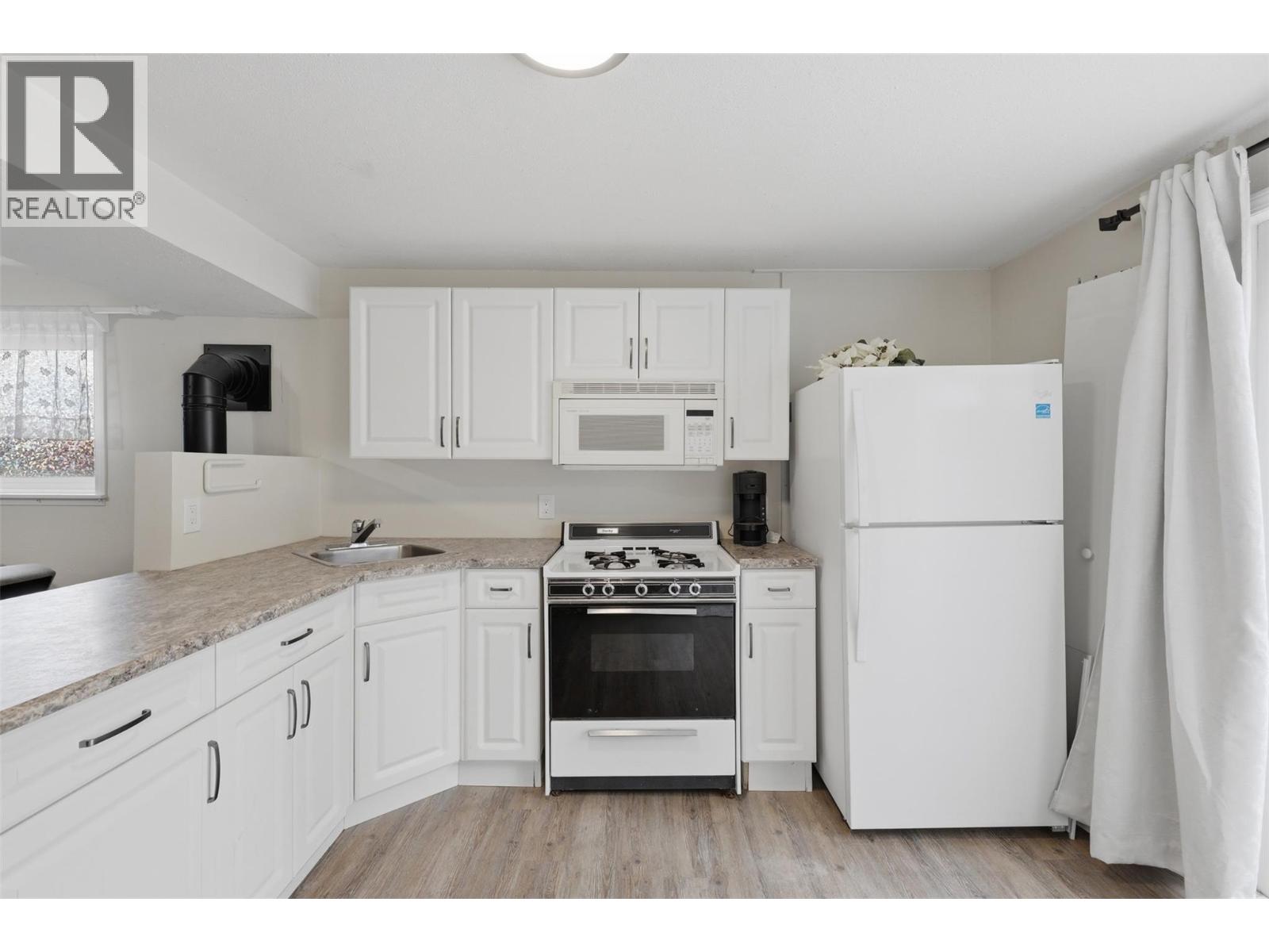 355 BASALT Drive - 27