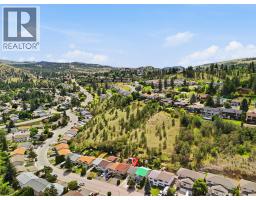 393 Waddington Drive, Kamloops, BC V2E1S3 Photo 44