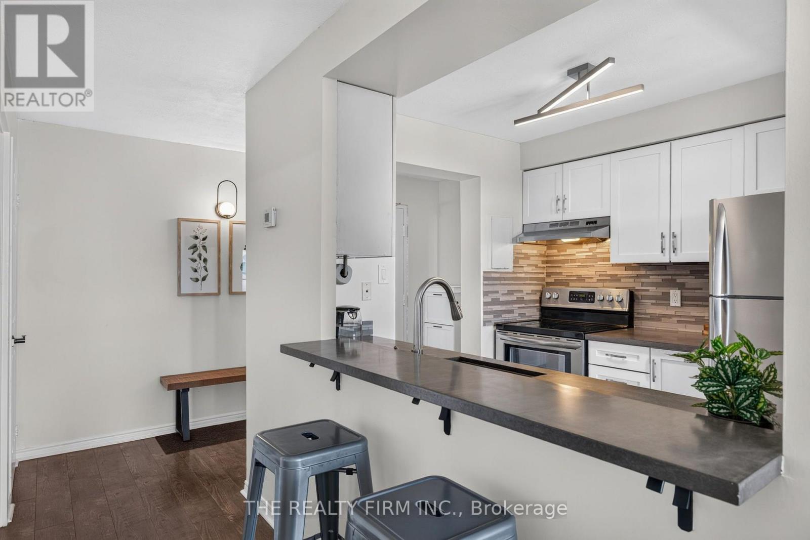 363 Colborne Street — photo 14