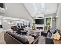 19185 90 Avenue, Surrey, BC V4N3X2 Photo 9