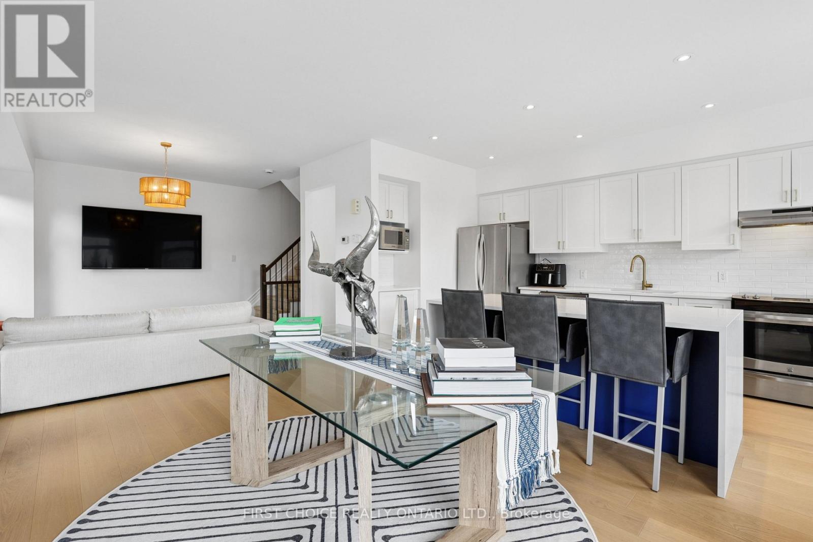 3 Bed, 4 Bath House for Sale in Ottawa – 124 NUTTING CRESCENT, Ottawa – MLS# X13775260 - Image 31