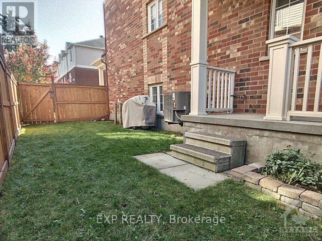 #247 90 EDENVALE DRIVE - 19