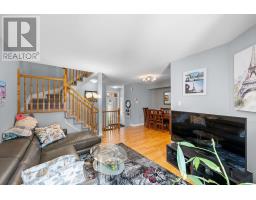 193 Thornbury Crescent, Ottawa, ON K2G6C2 Photo 8