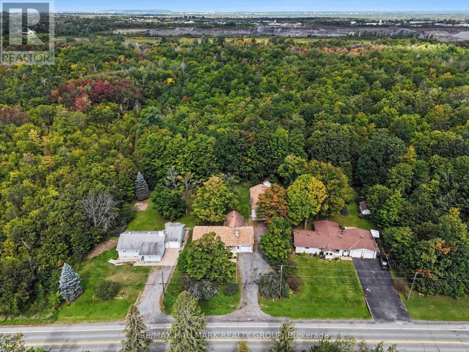 3 Bed, 3 Bath House for Sale in Ottawa – 7273 MITCH OWENS ROAD, Ottawa – MLS# X13775312 - Image 65