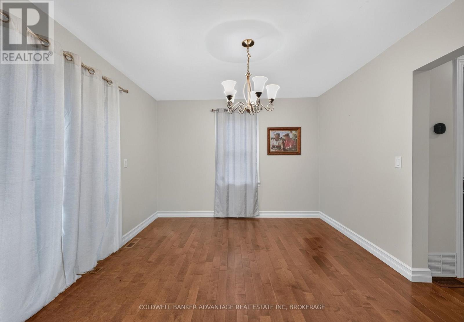 183 KNOLL STREET - 12