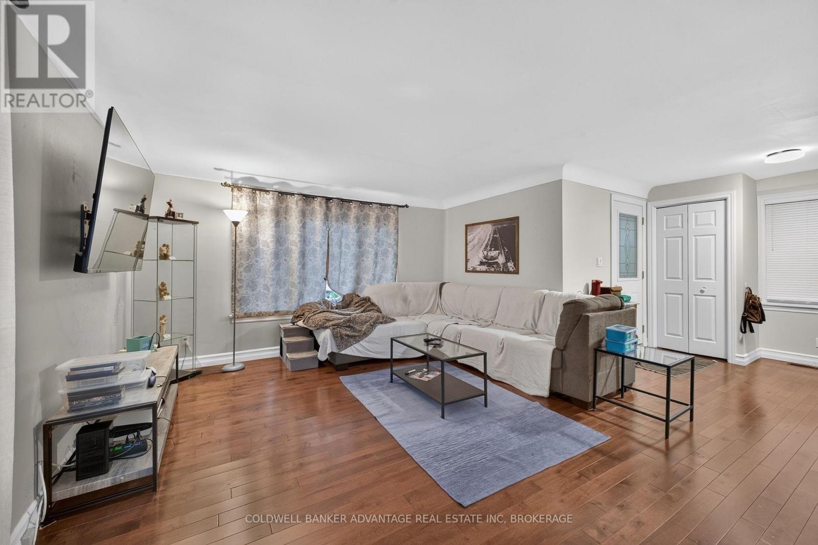 183 KNOLL STREET - Image 5