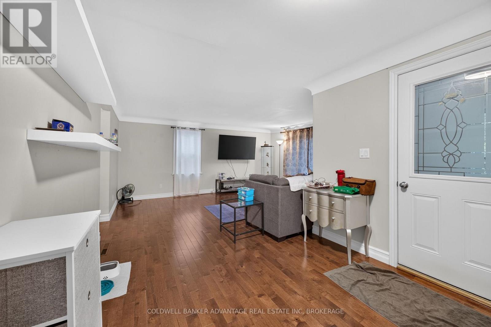 183 KNOLL STREET - Image 6