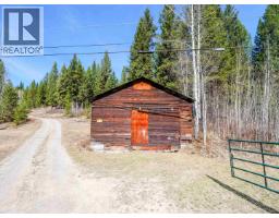 2512 Blackwater Road, Quesnel, BC V2J7H7 Photo 10