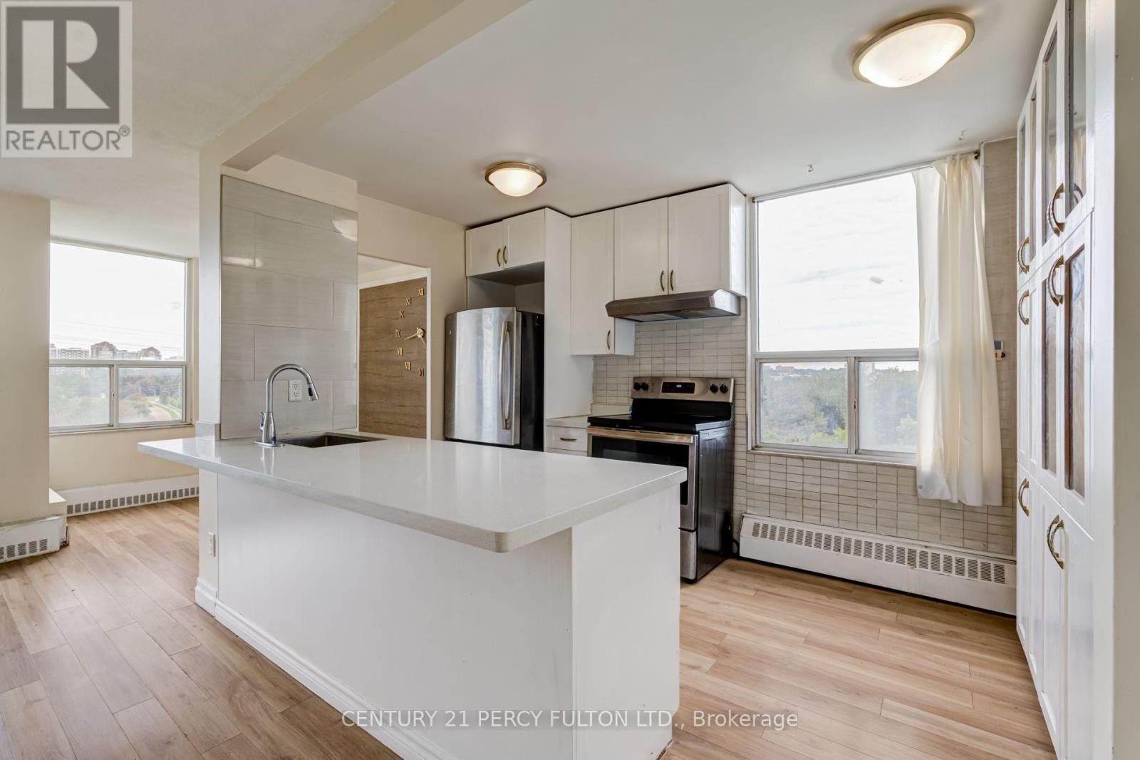 ##614 5 VICORA LINKWAY - 16