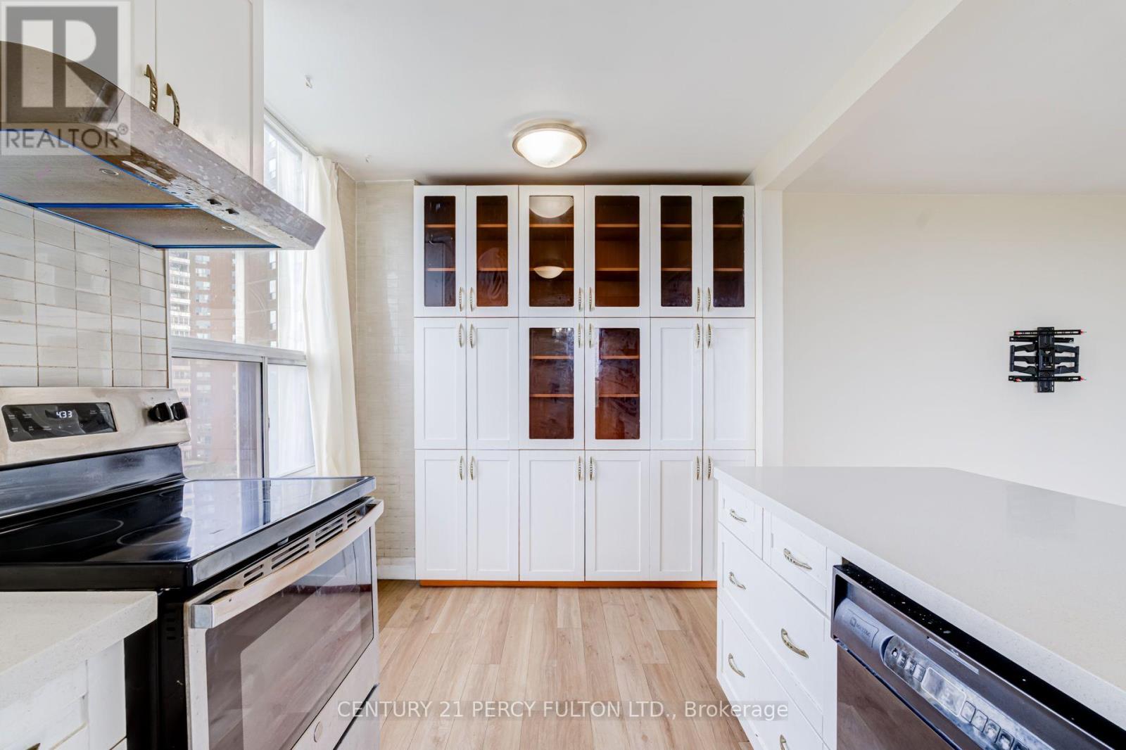 ##614 5 VICORA LINKWAY - 18