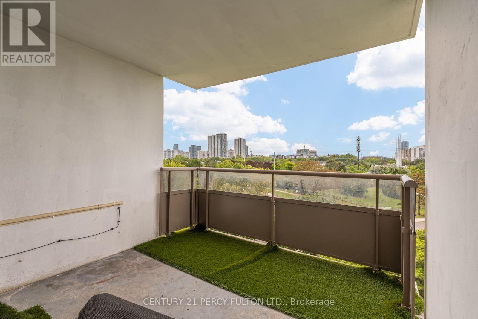 ##614 5 VICORA LINKWAY - 20