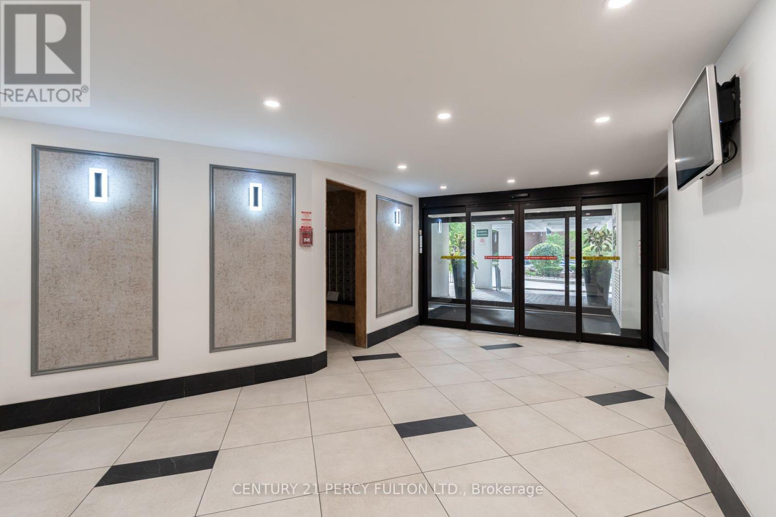 ##614 5 VICORA LINKWAY - Image 37