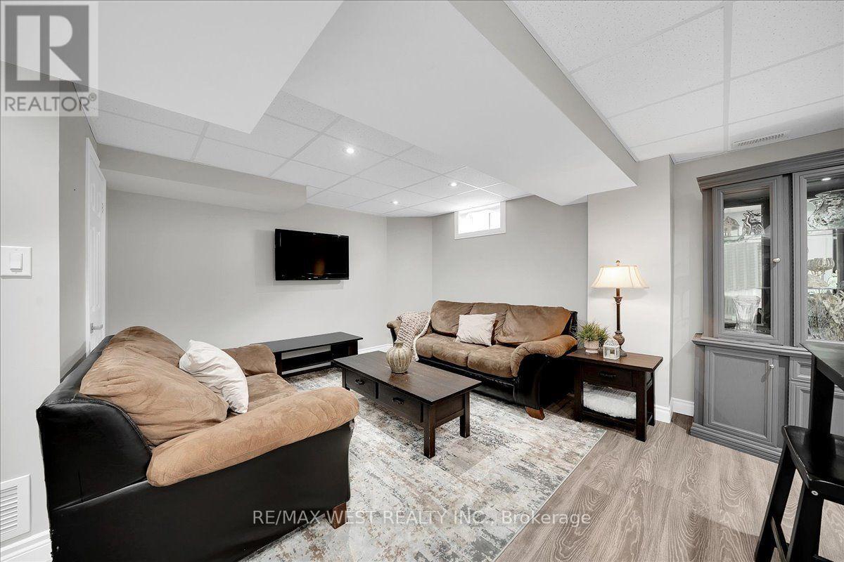 107 WILDHAVEN CRESCENT - Image 36