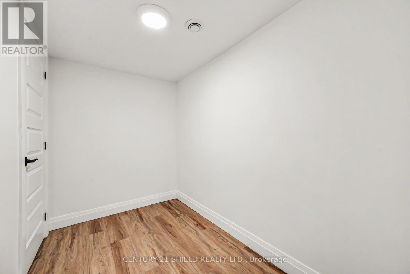 2288 CREWSON COURT - Image 32