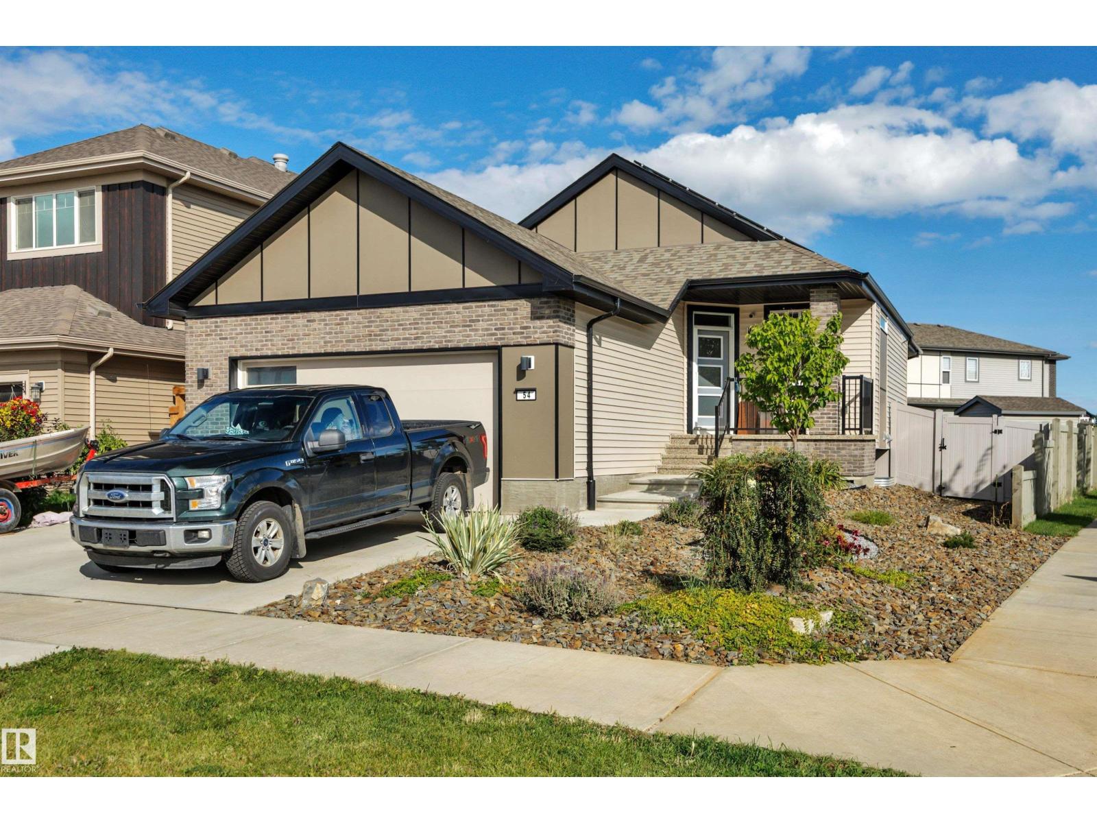 54 CALISTA WY, Copperhaven, Spruce Grove photo 1