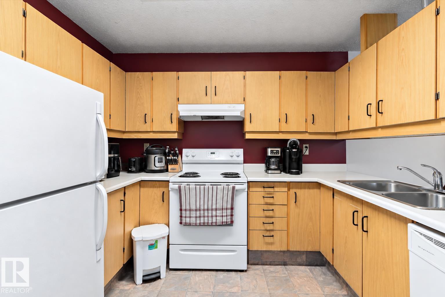 #107 – 32 Alpine Place, Akinsdale — photo 13 of 19: Property photo