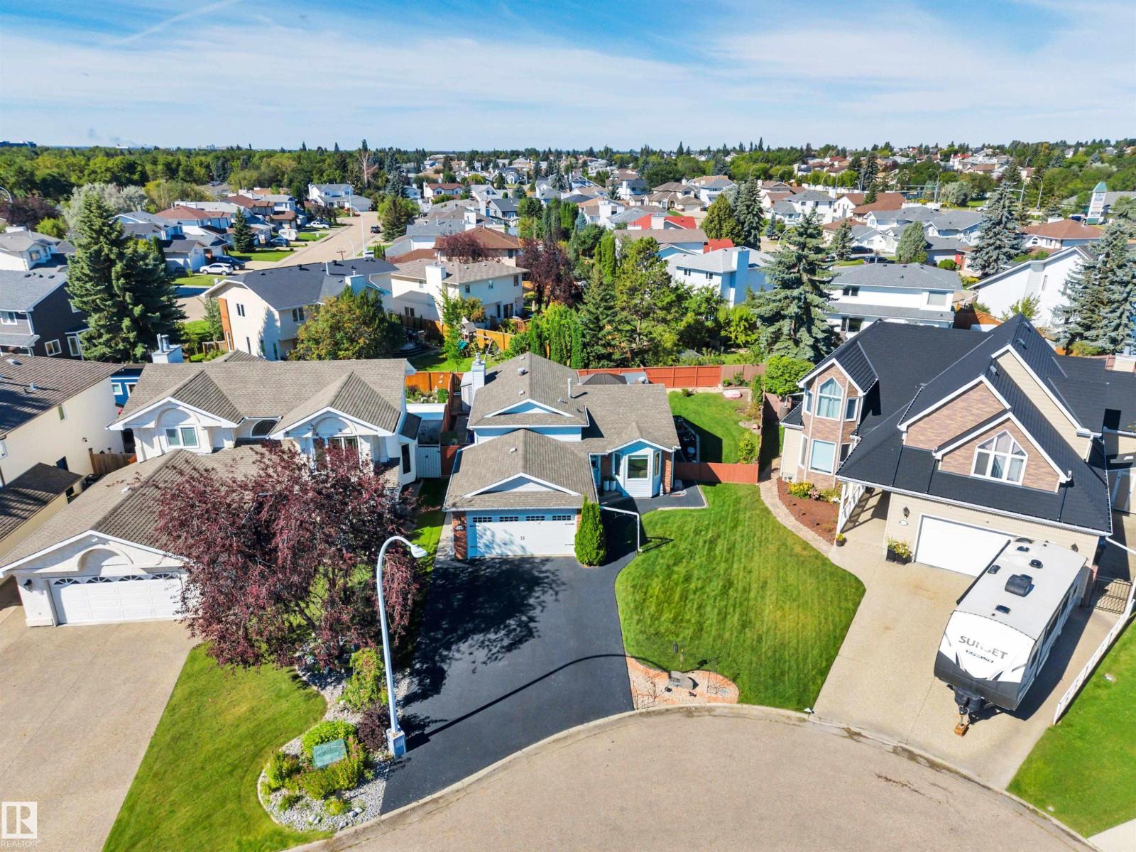 5735 152A AV NW - Image 53