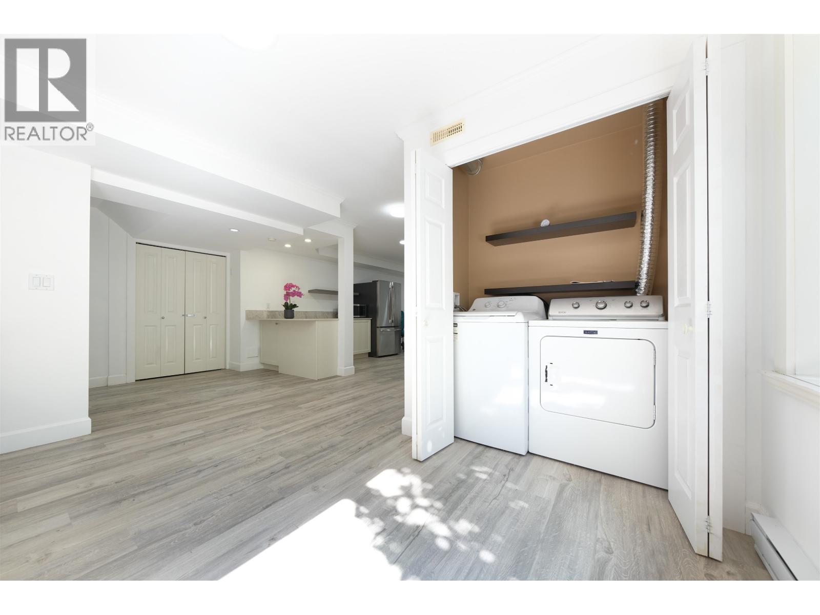 BASEMENT 1630 LAWSON AVENUE, West Vancouver