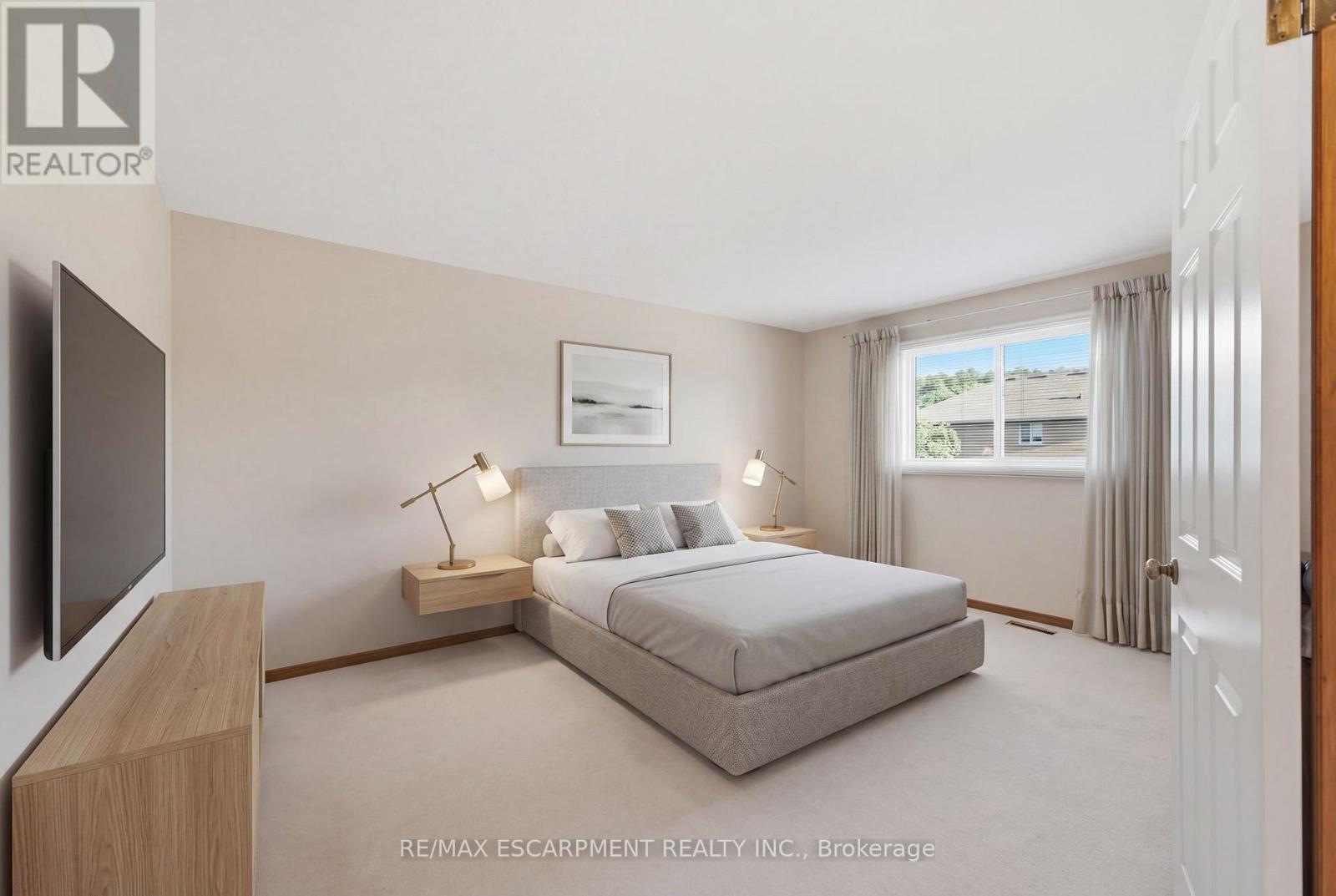 11 GABRIELE COURT - 22