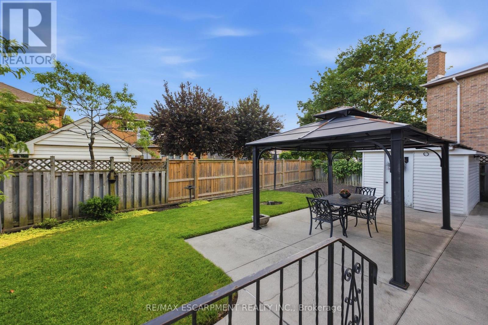 11 GABRIELE COURT - 36
