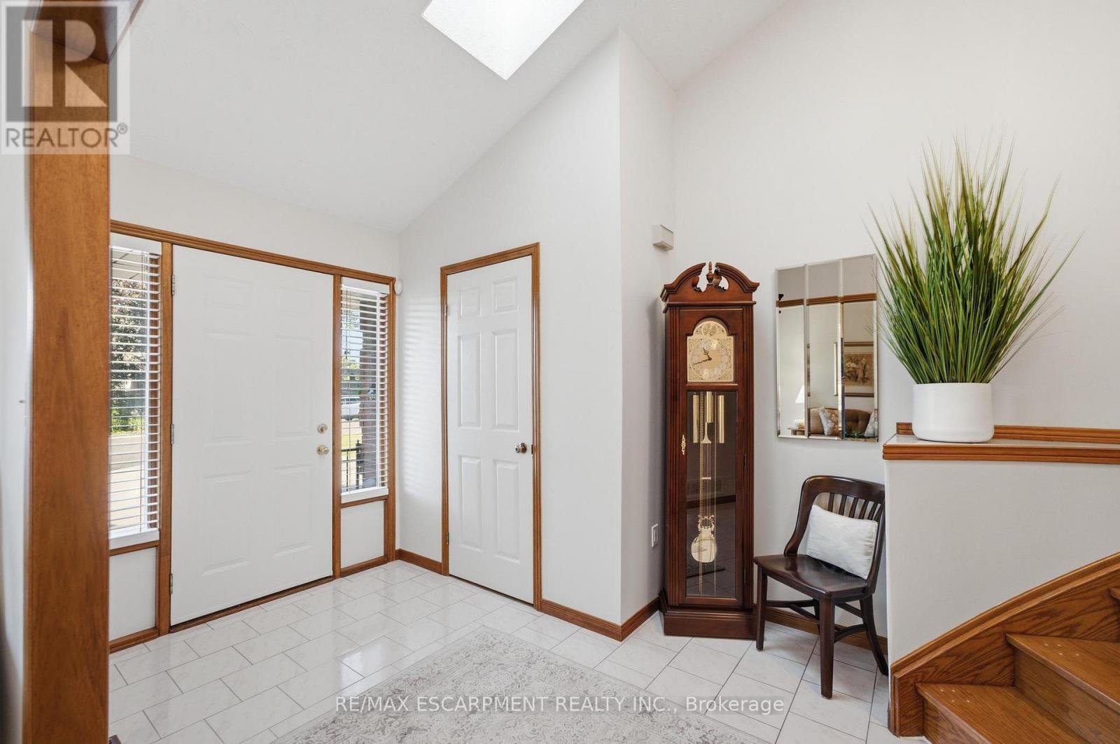 11 GABRIELE COURT - 5