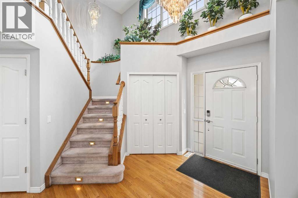 212 Coral Keys Green NE, Coral Springs, Calgary photo 5